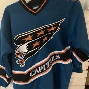 Vintage Capitals hockey jersey.  Size small